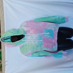 Exist Ron crop hoodie pastel tie dye M, 23" pit to pit,  17" long